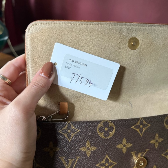 AUTHENTIC LONG TWIN GM POCHETTE LOUIS VUITTON - Picture 10 of 12